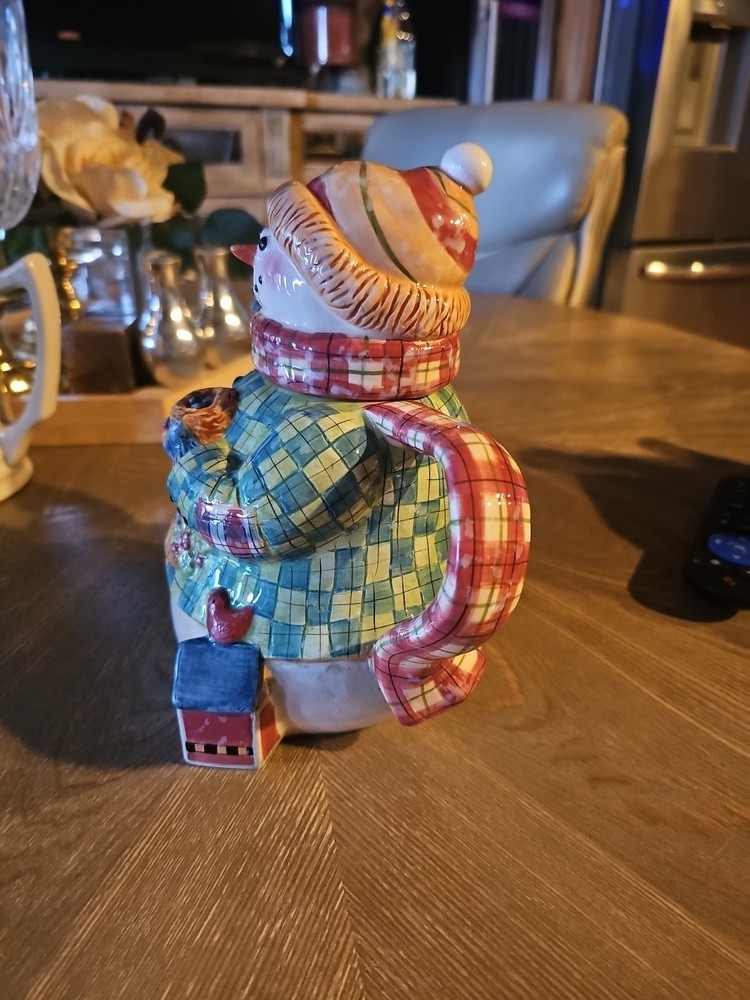 Snowman Man Teapot