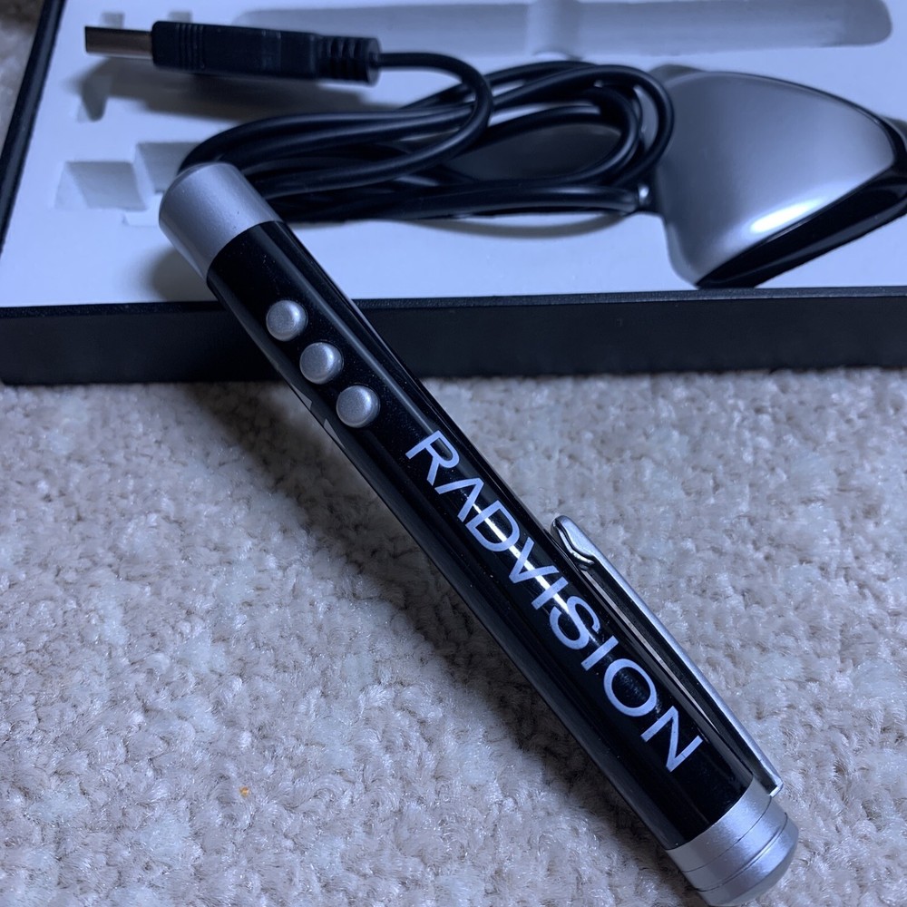Used Radvision Wireless Laser USB Representation Remote Pointer In Case