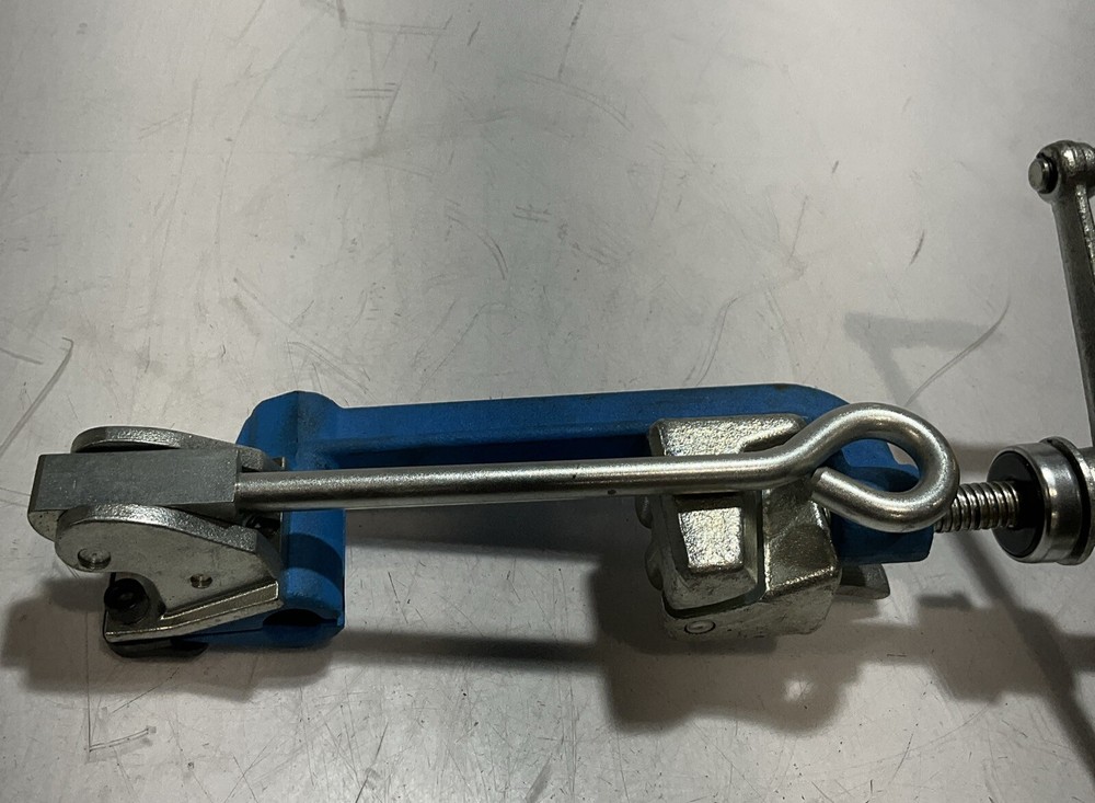BAND-IT DENVER STRAPPING CLAMP TOOL