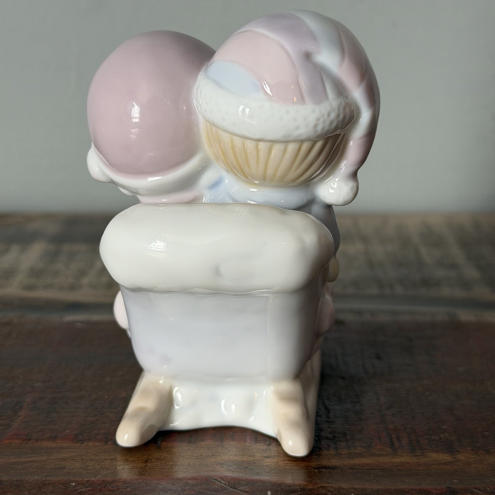 1995 Precious Moments Salt & Pepper Shaker Kids In Sleigh 869783 No Original Box