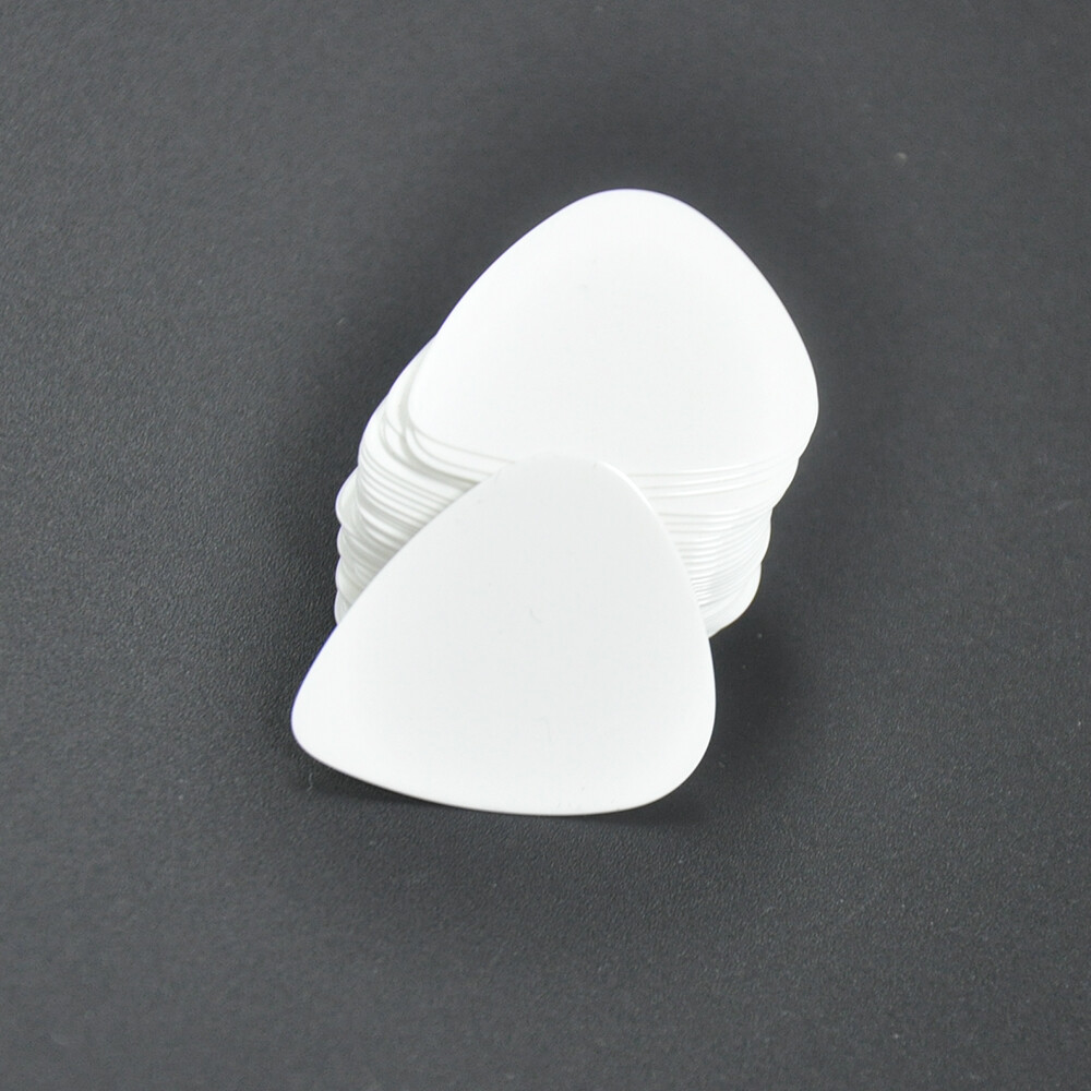 Lots of 100pcs 0.46mm Thin Celluloid Blank Guitar Picks Plectrums Solid White