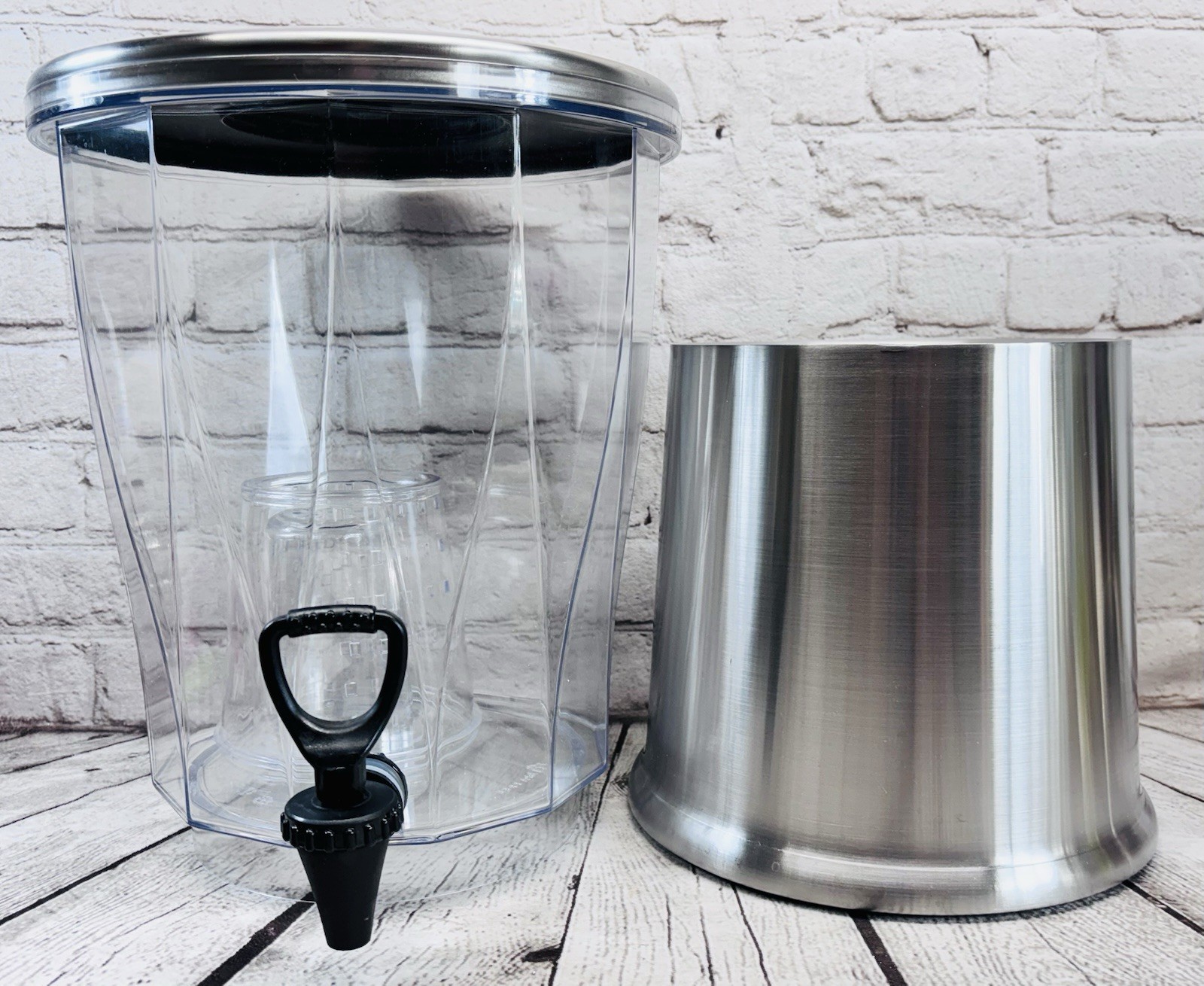 Service Ideas 3-Gallon Beverage Dispenser Stainless Steel Base Infuser Lid