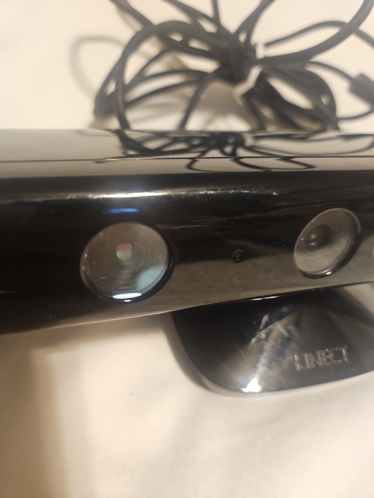 Microsoft 1473 Xbox 360 Kinect Sensor Bar w/ Cable - Black