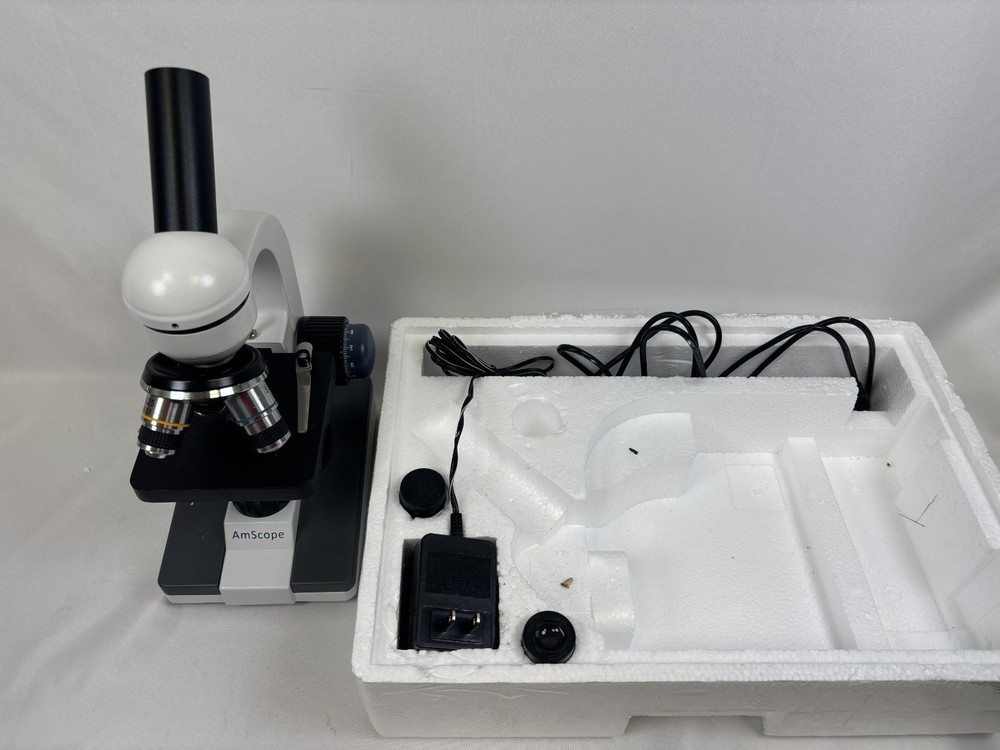 AmScope M150C Compound Monocular Microscope