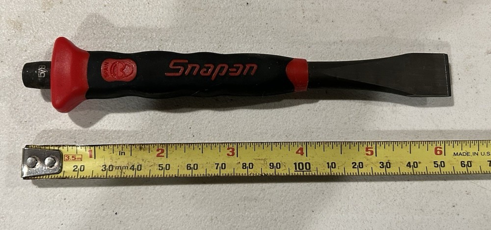 NOS Snap On Tools PCSG820 RED Soft Grip 5/8" Flat Edge Chisel SPAIN