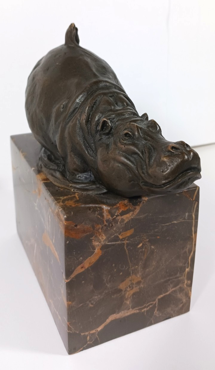 Statue Sculpture hippo Wildlife Art Deco Style Art Nouveau Style Bronze Figurine