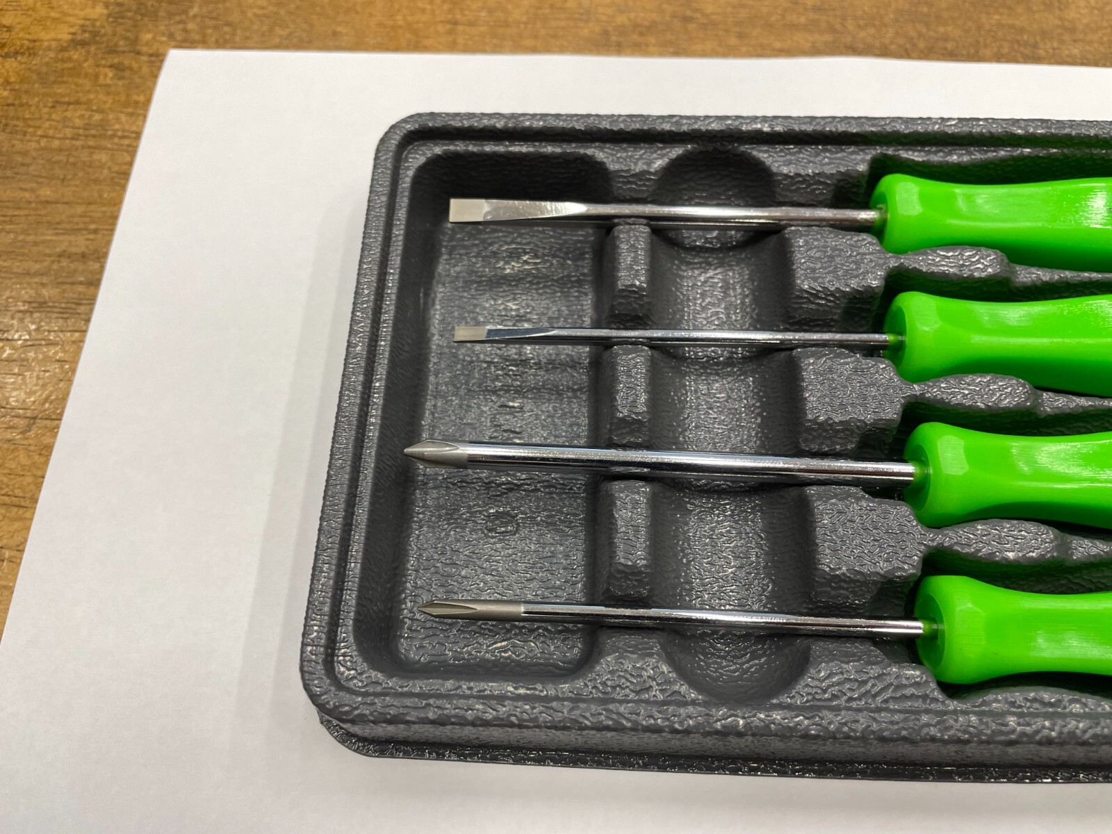 Snap-on Tools NEW GREEN 4pc Mini Hard Grip Combination Screwdriver Set SDDX40AG