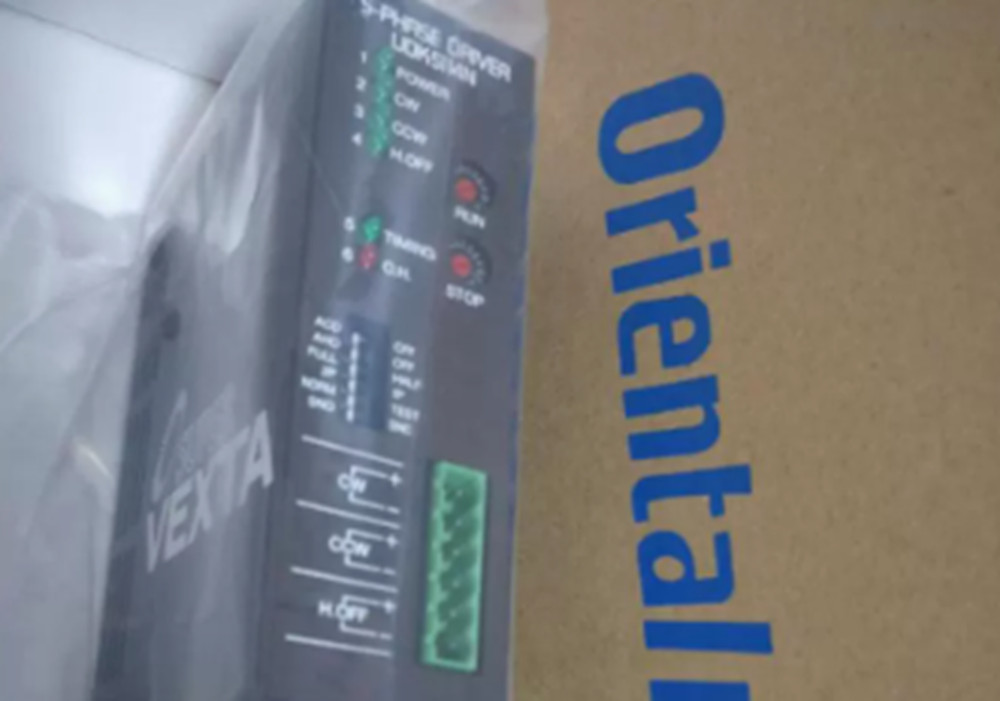 NEW VEXTA UDK5114N Stepper Motor Driver