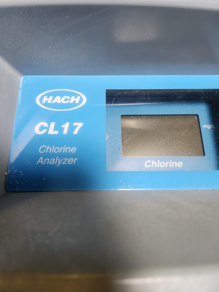 Hach CL-17 Chlorine Analyzer
