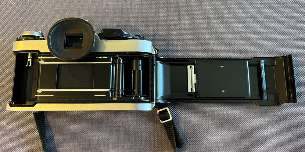 Canon AE-1 Program Camera Body Silver Japan TESTED