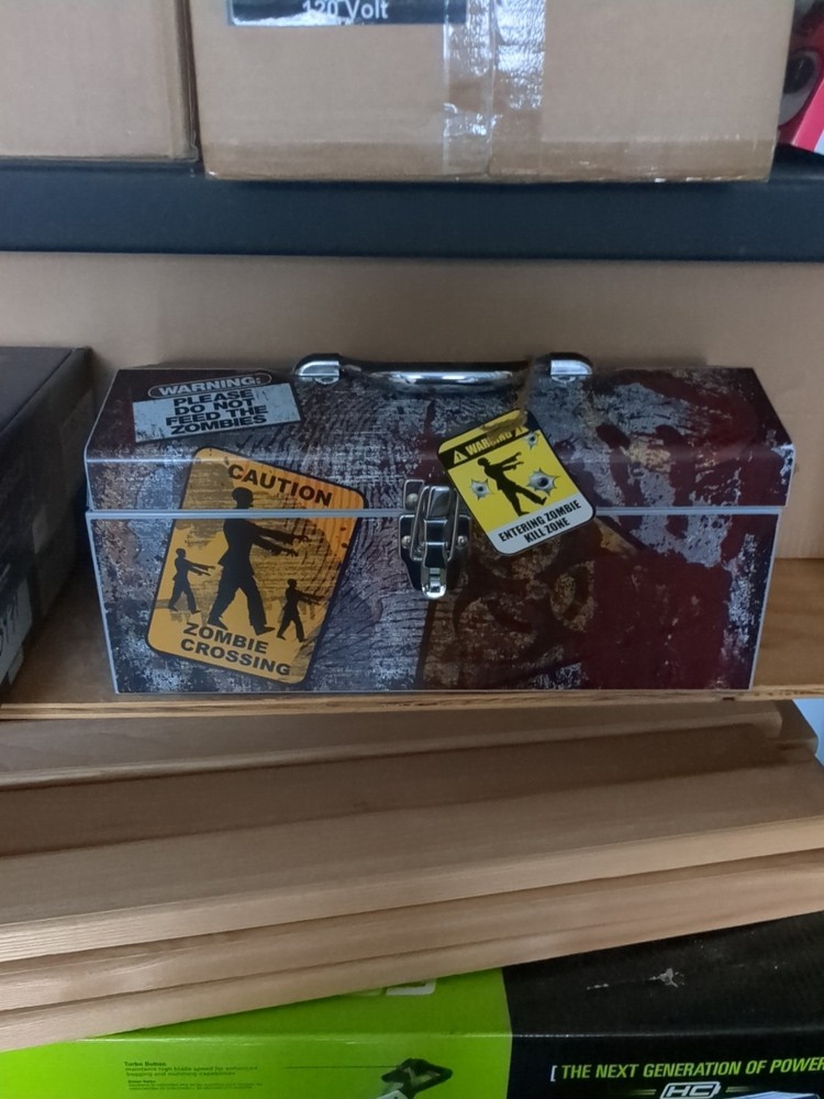 SAINTY #24-059 ZOMBIE METAL  TOOL BOX  - BRAND NEW