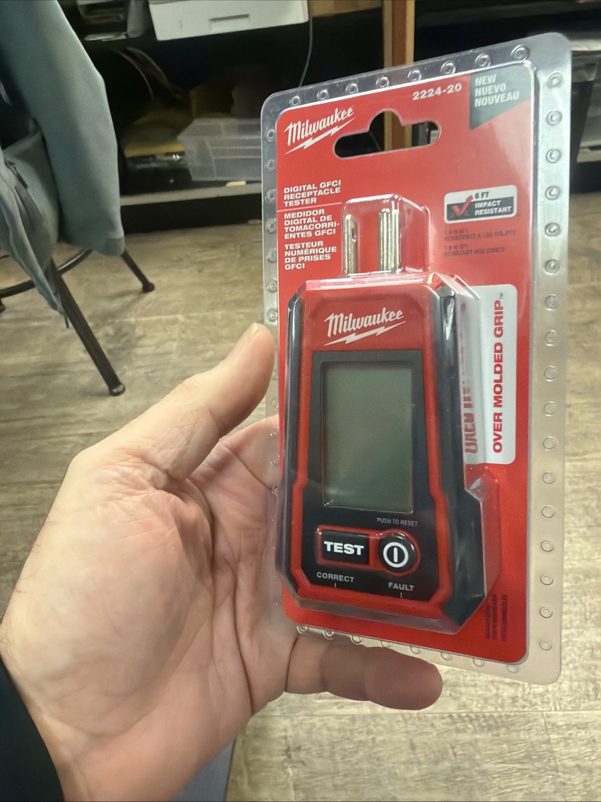 Milwaukee Tool 2224-20 Receptacle Tester, Lcd, Digital