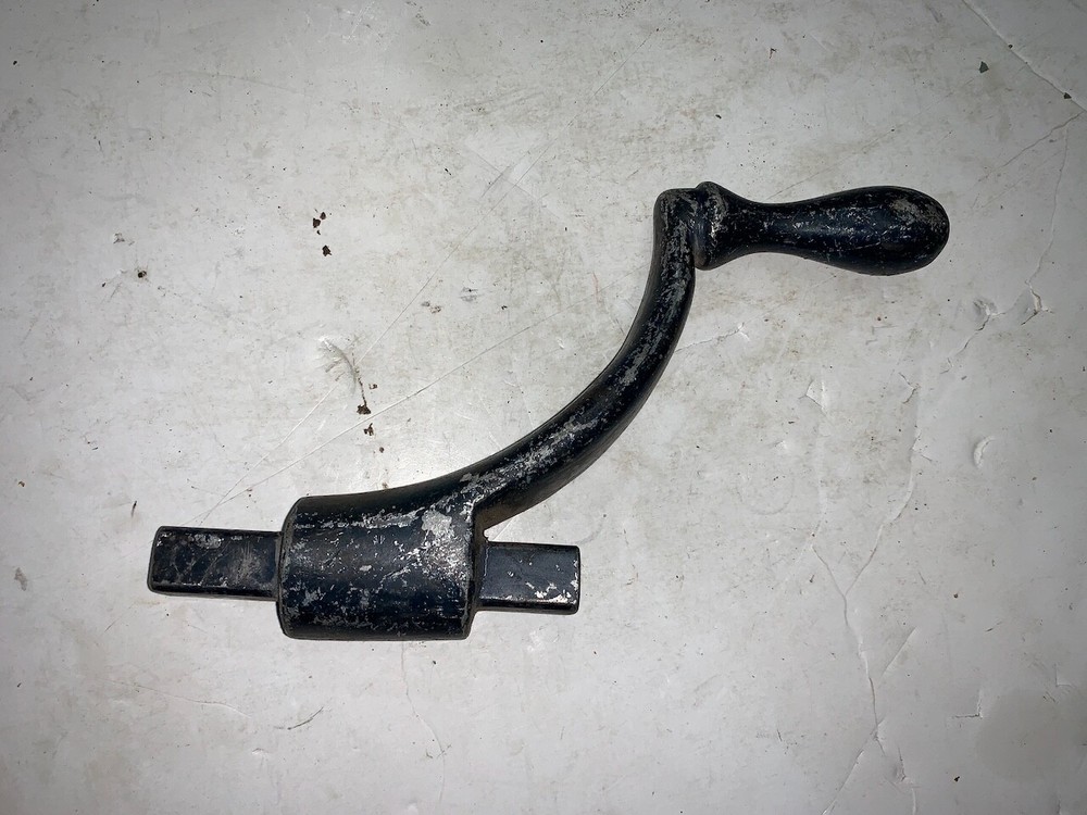 POWERMATIC MILLING MACHINE MILL VISE CRANK CASTING