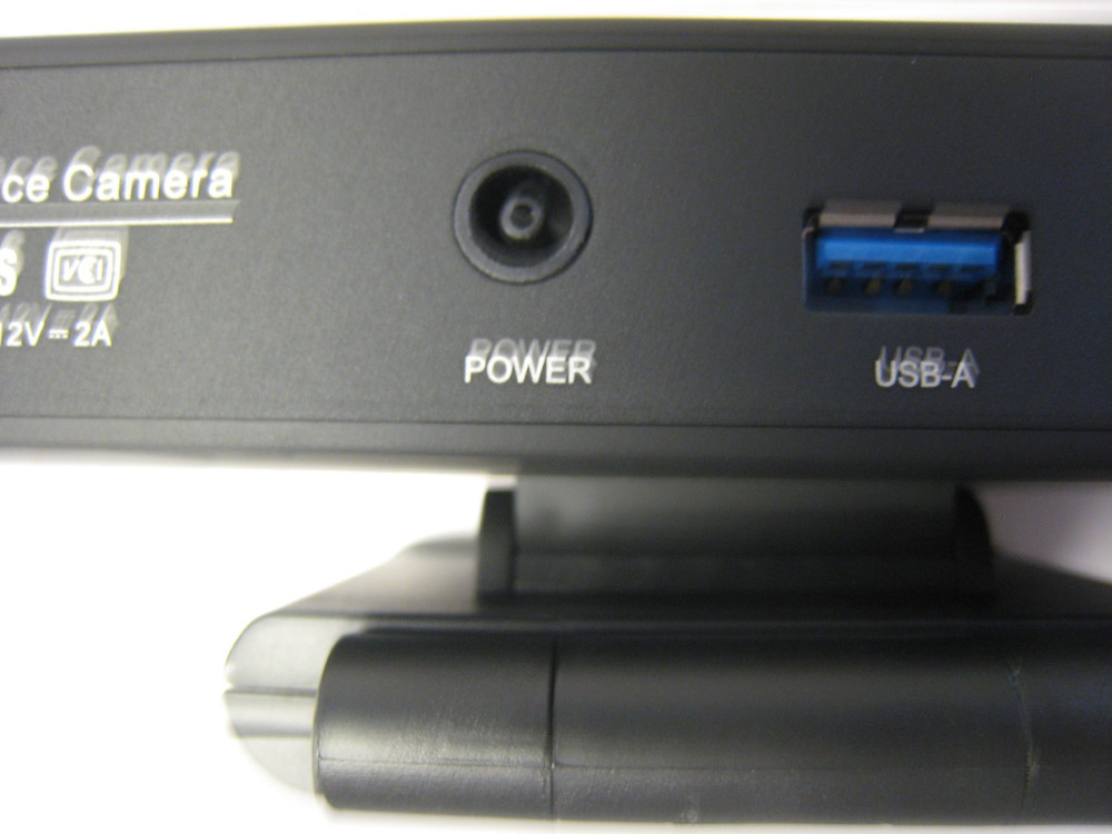 4K Camera with Auto Framing. Plug and Play. AI powered.