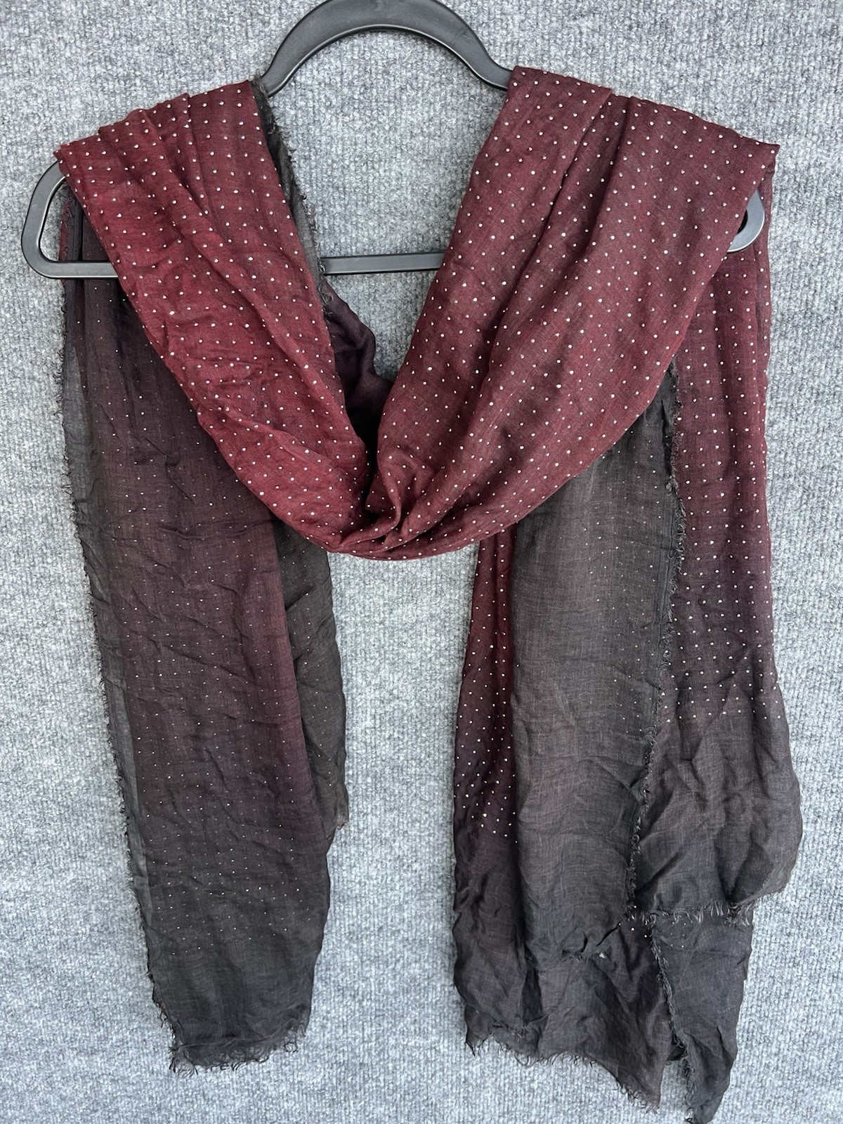 Avant Toi embellished with small silver dots Scarf Ombre Red Black Large 72X57”