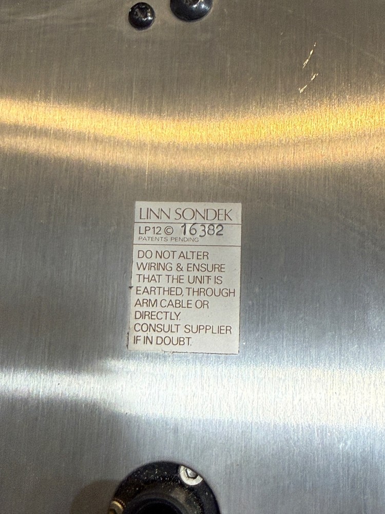 LINN LP-12 Turntable