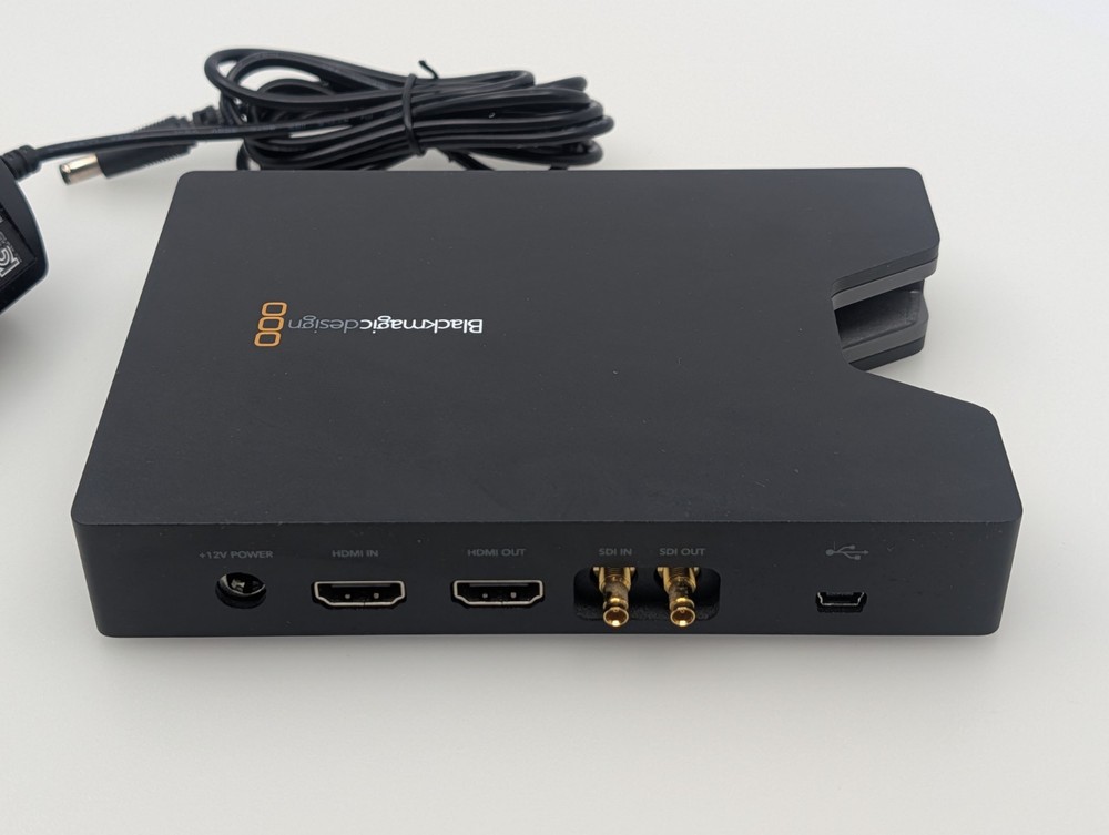 Blackmagic Design HyperDeck Shuttle 2 with original power supply