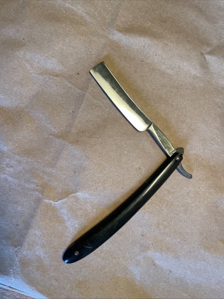 Wade & Butcher Straight Razor