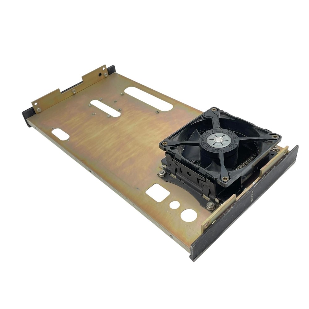 FLUKE 5100B Calibrator Back Panel