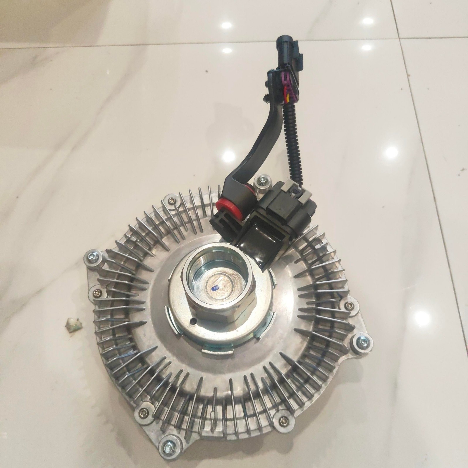 52014729AC Fan Clutch Radiator Cooling For Cummins 13-18 Ram 2500 3500 6.7L NEW