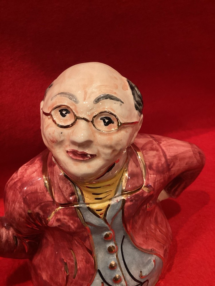 Mr Pickwick Proposes A Toast Teapot