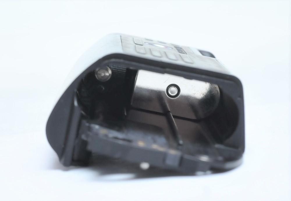 Nikon MB-21 Battery Pack Bottom Portion Holder (Without AA battery pack holder)