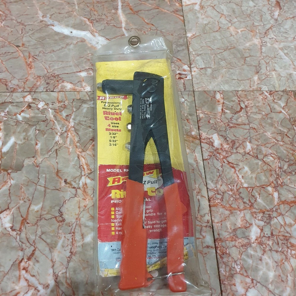 Arrow Professional E-Z Pull Heavy-Duty Rivet Tool Uses 4 Size Rivets