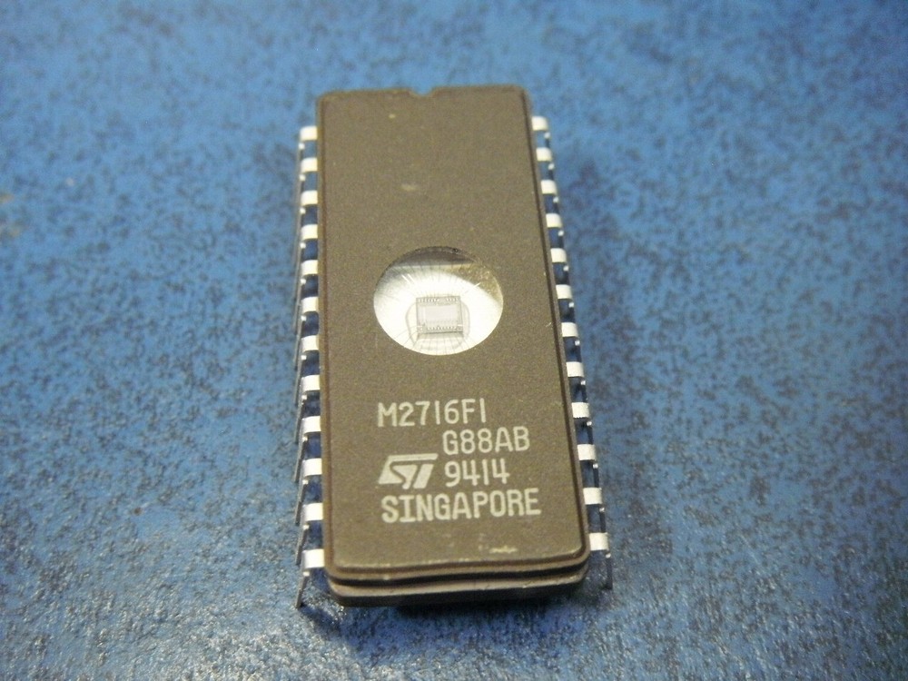ST Micro M2716F1 IC Memory Chip EPROM 2Kx8