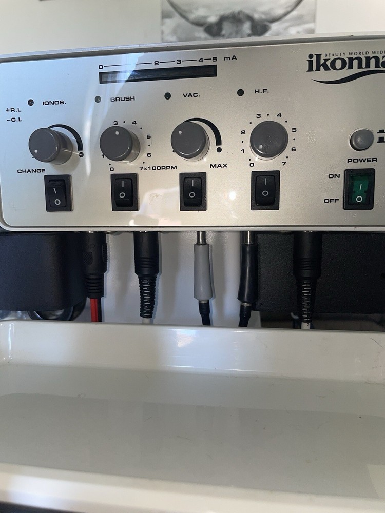 (Ikonna) 8 In 1 Multi Malfunctional Face Machine