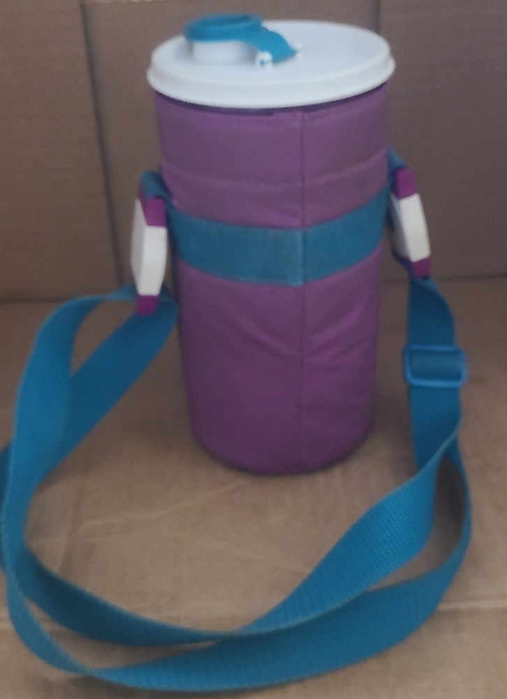 vintage tupperware lidded cup with carrying strap