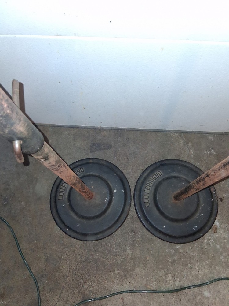 Old School Squat Rack