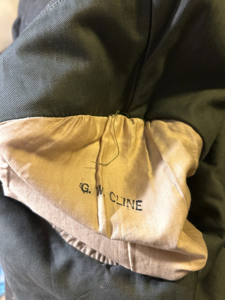 WWII USMC Marine Corps Wool Overcoat / Uniform