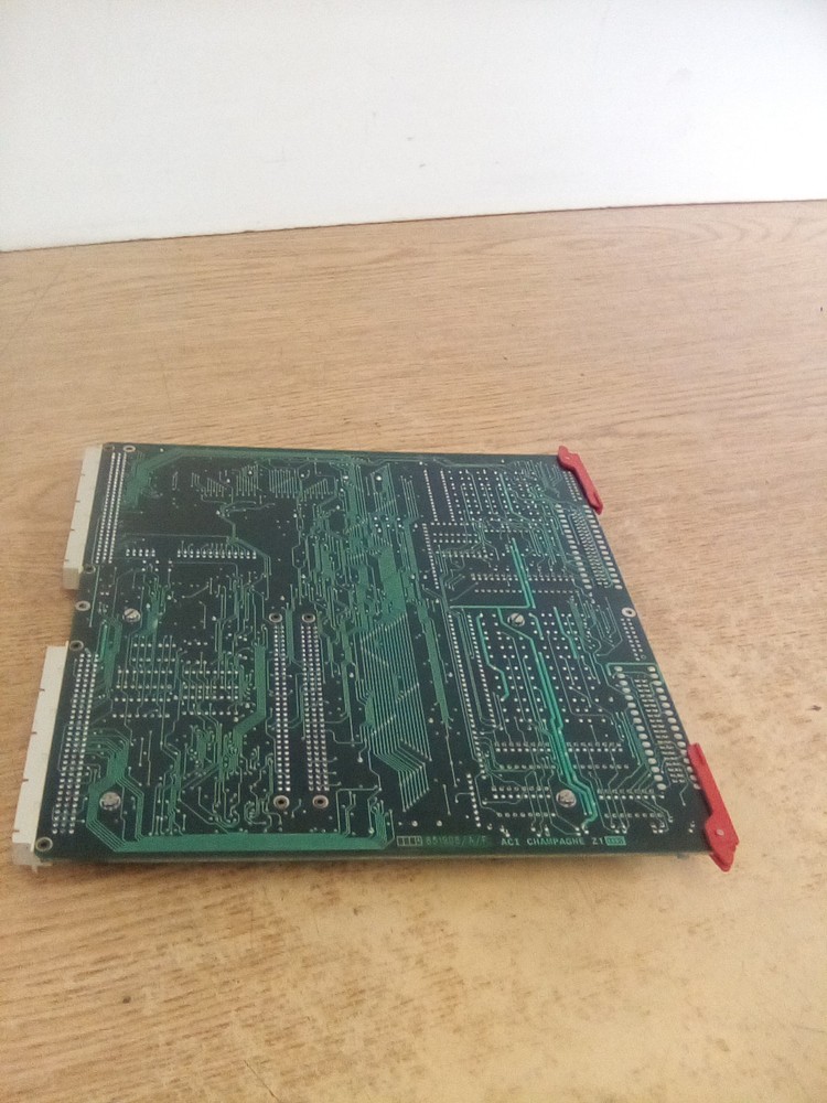 ACI Champagne Z1 851908 Circuit Board
