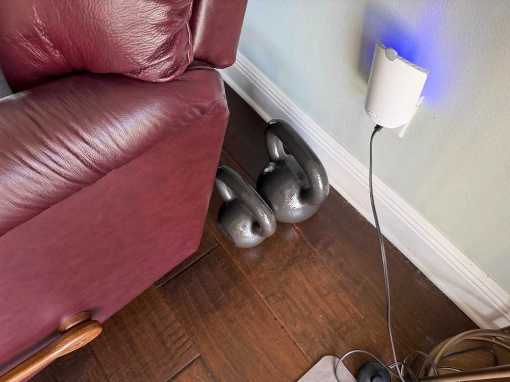 Solid Cast Iron Kettlebell (45 lbs) with Textured Grip for Ultimate Performance