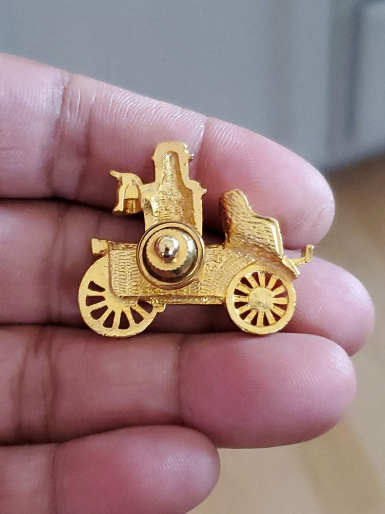 Vintage Fire Truck Pin