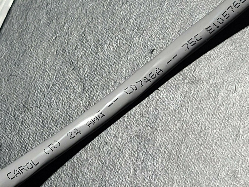 Carol C0746A 24/15C Shielded Communication/Computer Cable Riser Gray /25ft