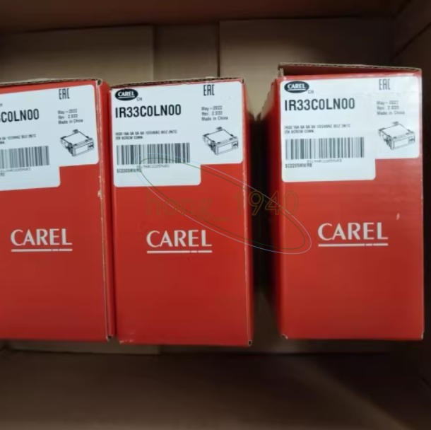 1PCS CAREL IR33C0LN00 Temperature Controller New
