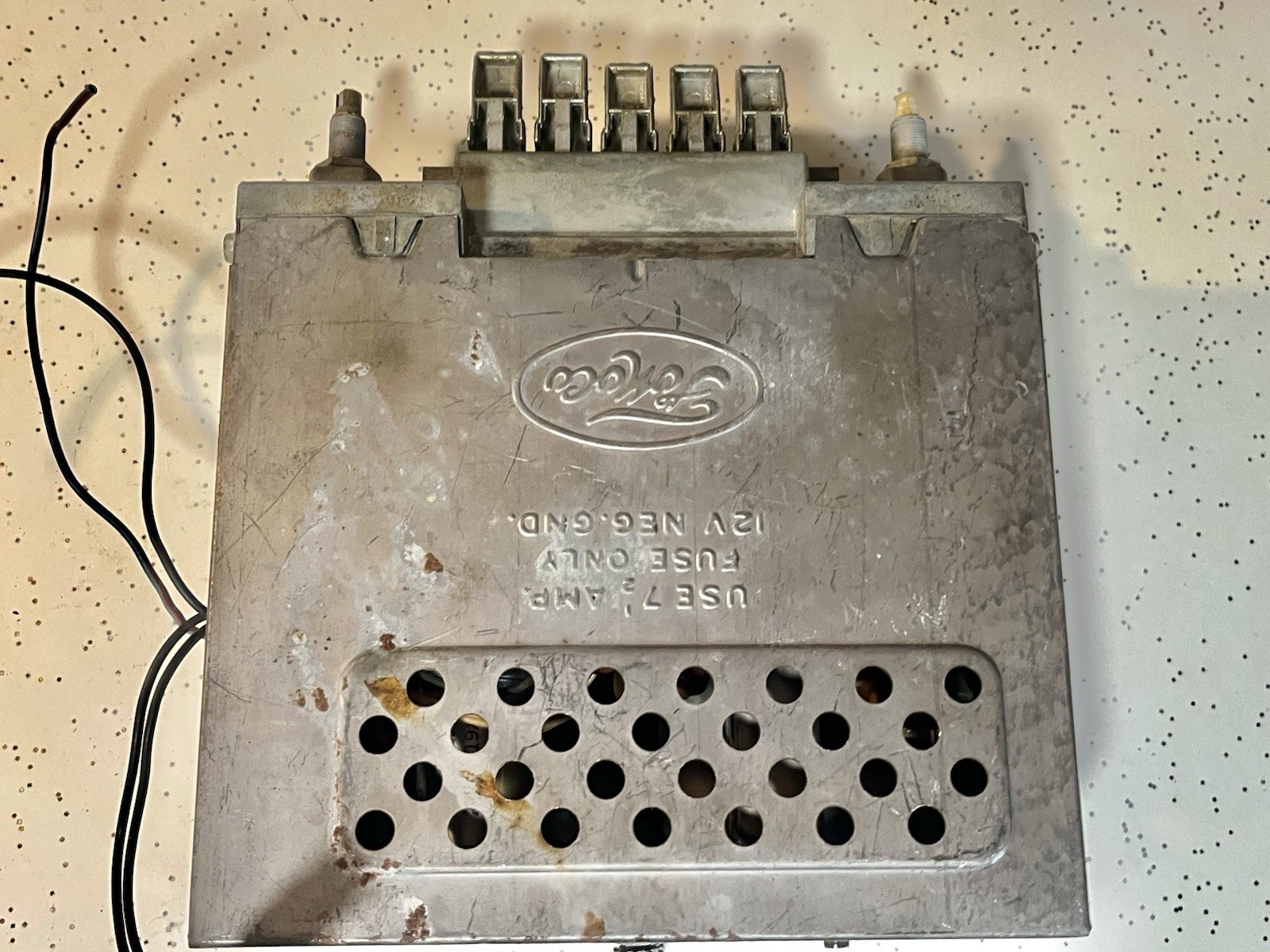 1963 Ford AM Radio, 3TMF, For Parts