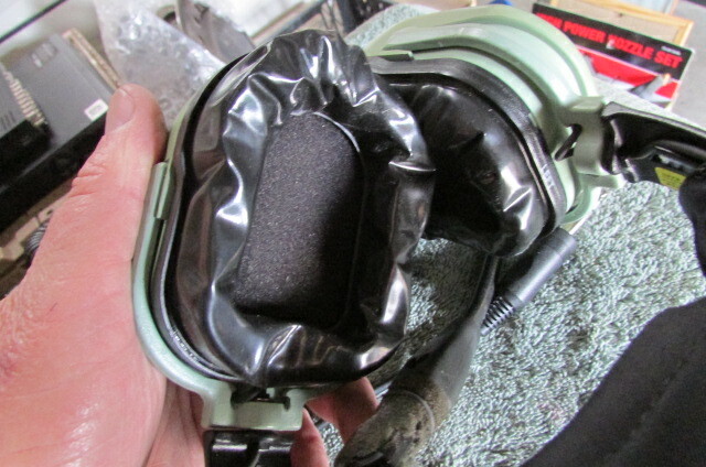 David Clark Model H20-16 Pilot Headset