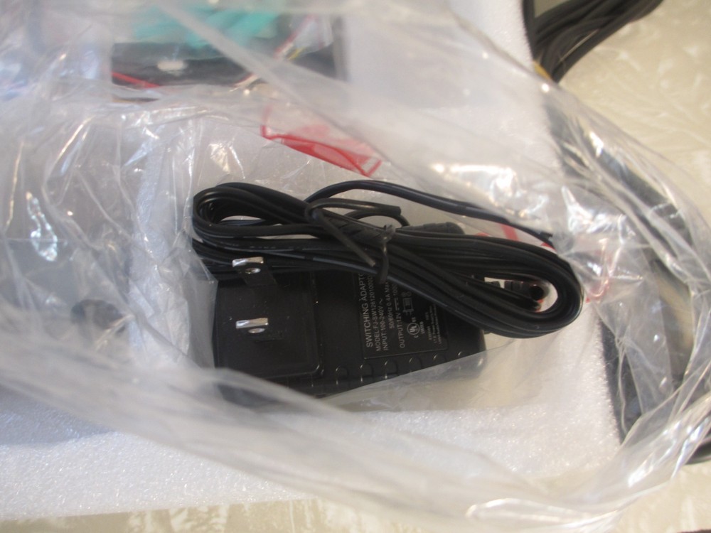 NEW Bcomtech 4-Wire Video Door Phone Kit Intercom System! Model #: DS-M708-P203T