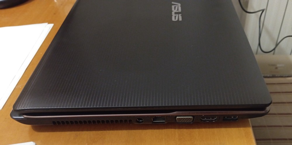 2 PCs Asus X53s & Acer 203tx