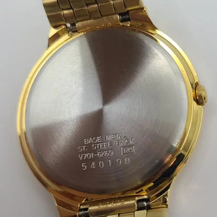 NOS Seiko Quartz Dress Watch Gold SFW400 Champagne Dial