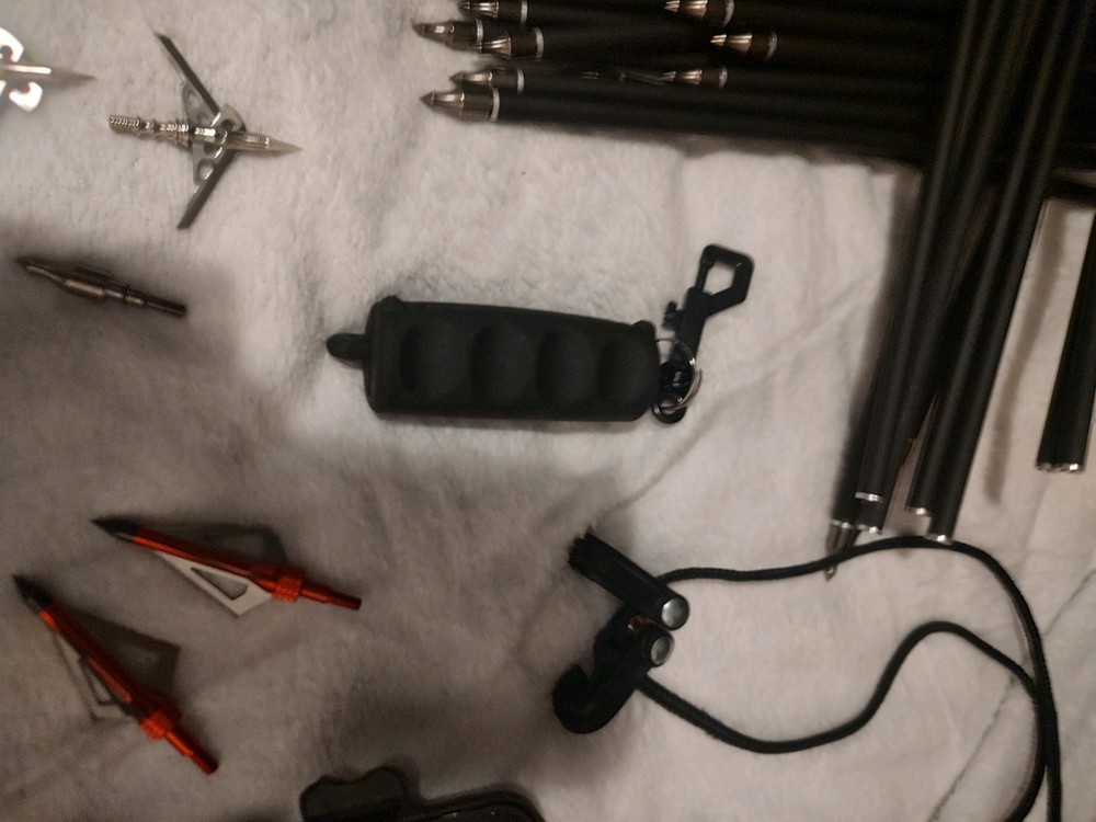 Crossbow Package 65+ Bolts -arrows