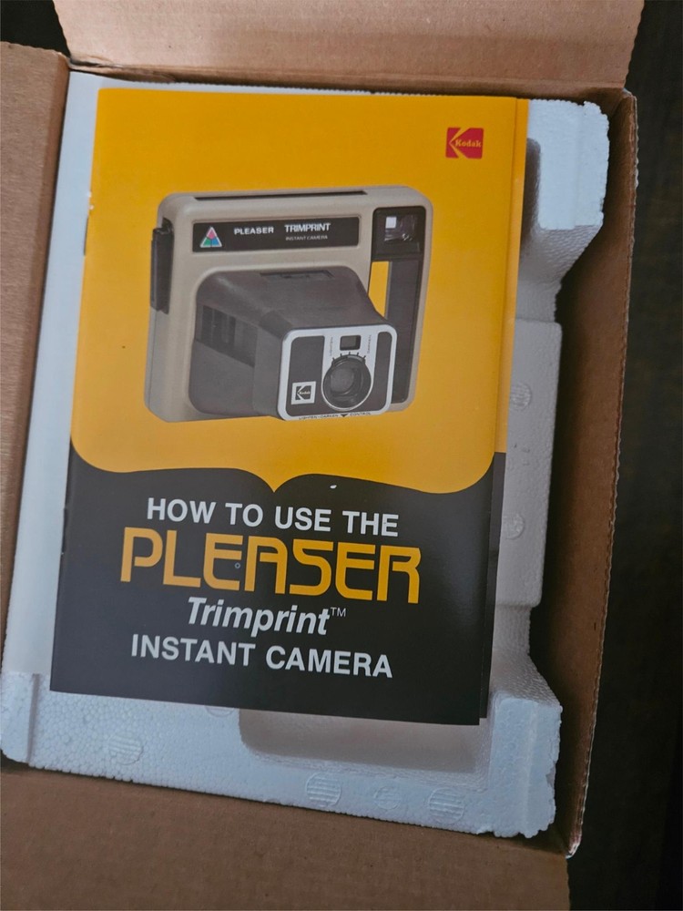 Kodak Pleaser Instant Camera vintage NEW SEALED