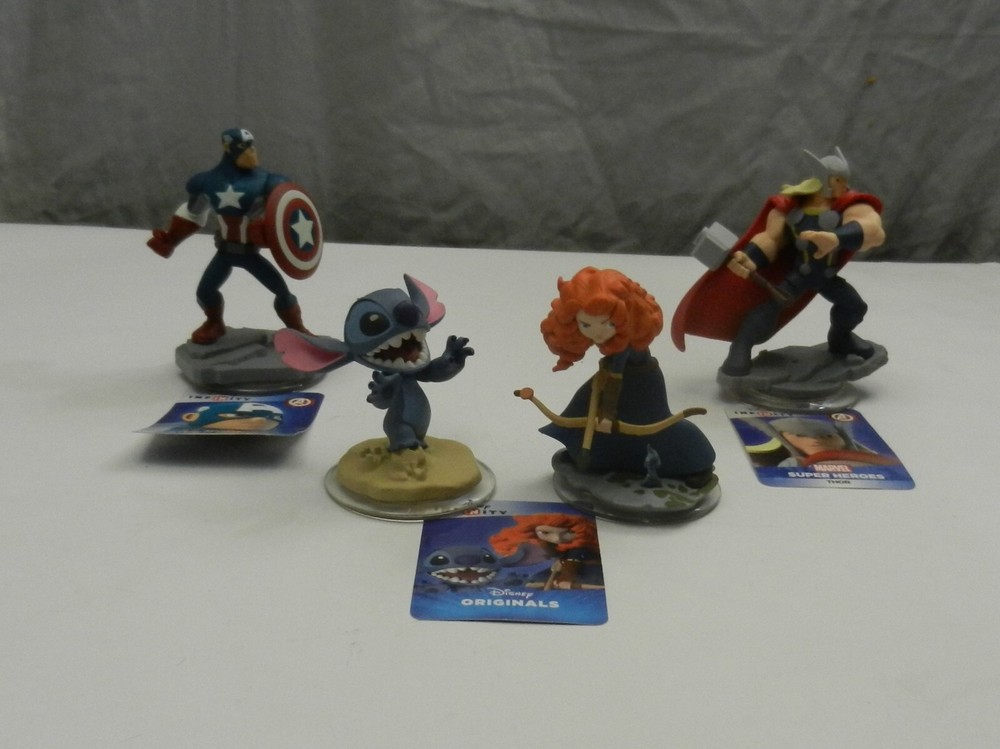 Disney Infinity 2.0 Action Figures 4 Pc. Set with Access Cards