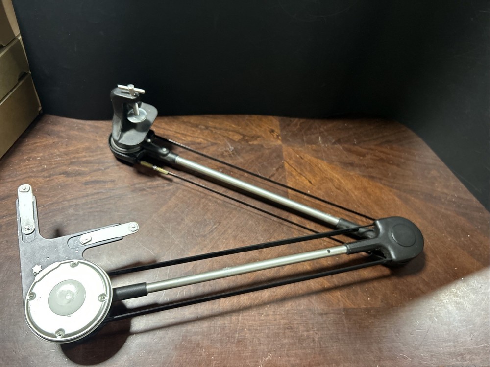 VEMCO 3300 18" Detailer Drafting Machine