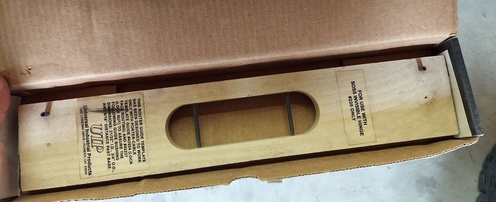 2 Vintage SOSS Invisible Hinge Router Guide Template no. 220