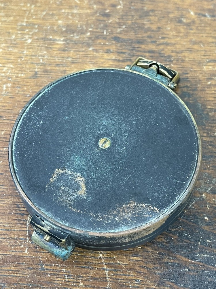 KEUFFEL & ESSER 1917 ENGINEERING DEPT. COMPASS WITH CASE (MM1514) not working.