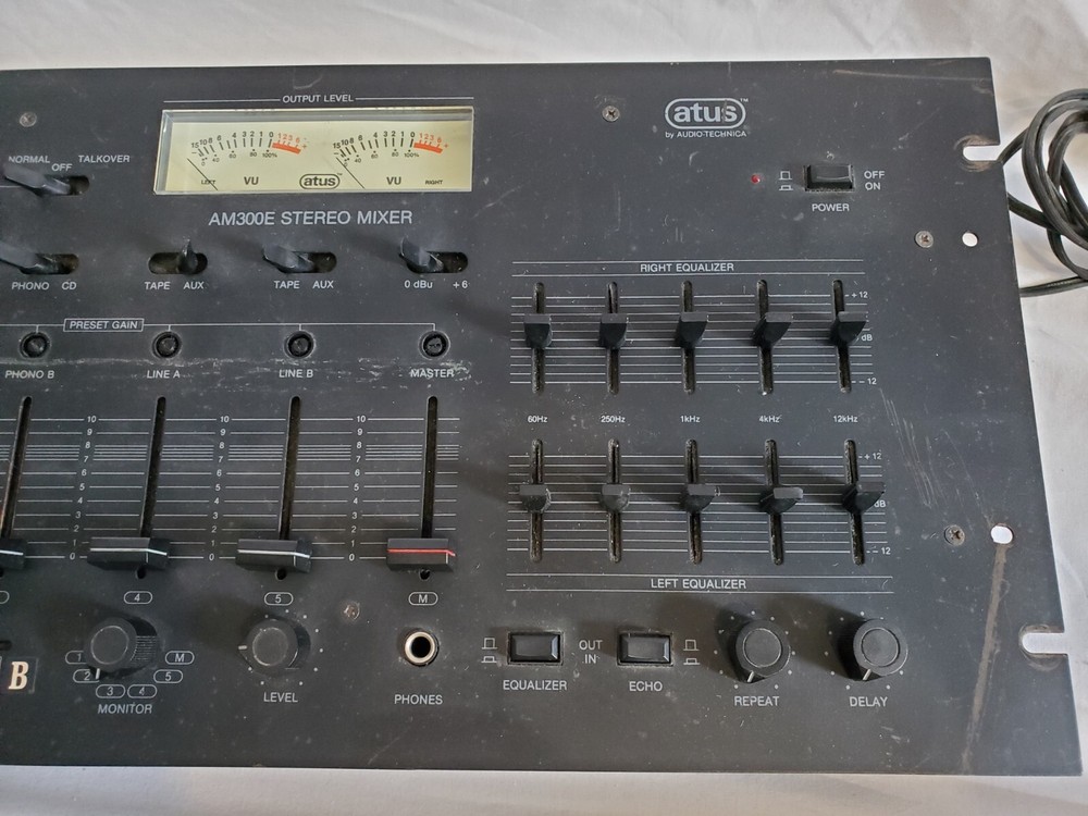Atus AM300E Stereo DJ Mixer - Working