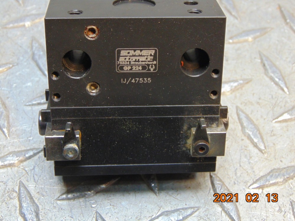 SOMMER AUTOMATIC GP-224 PNEUMATIC MANIFOLD GRIPPER missing screws